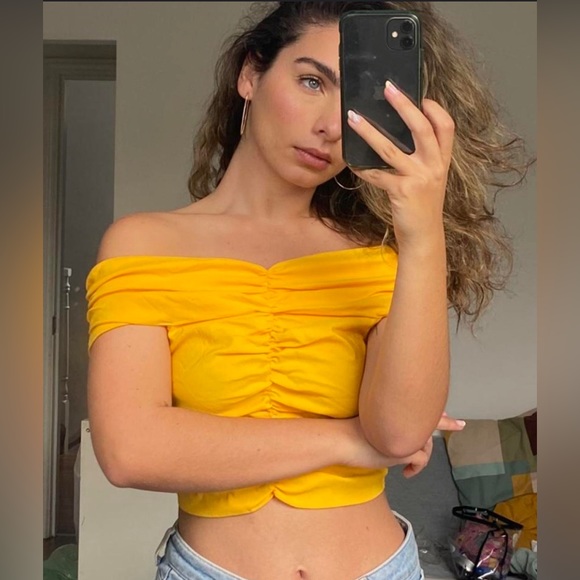 🛍️NEW ZARA OFF SHOULDER TOP - Picture 2 of 4